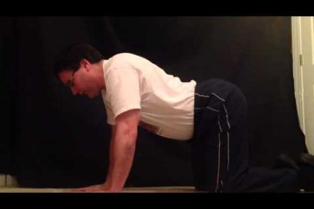 Johnson City Chiropractor Explains Cat/Cow Exercises 